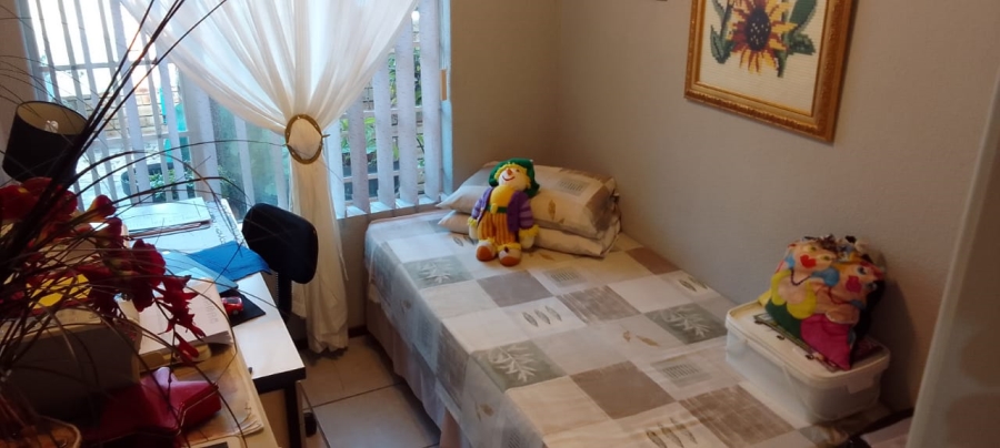 3 Bedroom Property for Sale in Safari Gardens North West